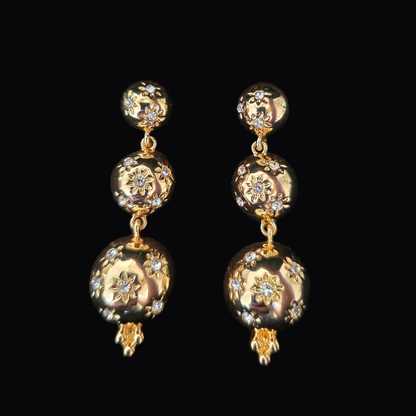 earrings vintage style